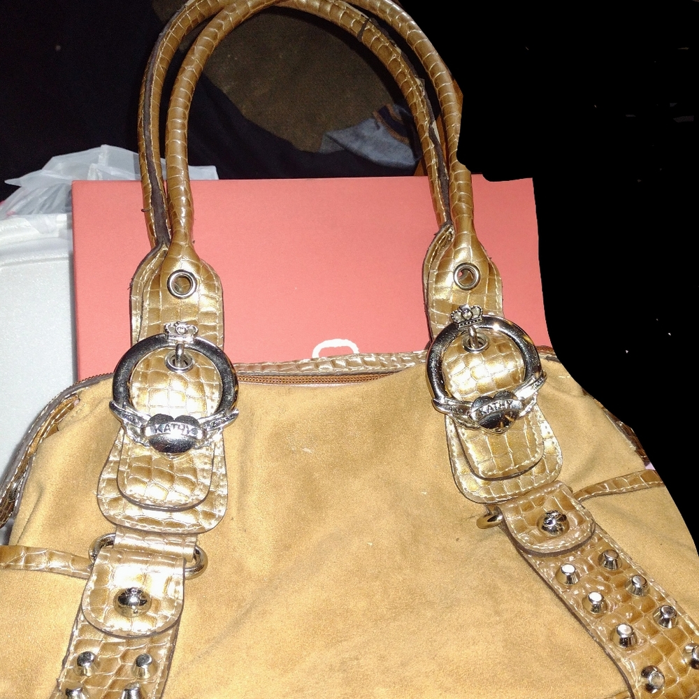 Kathy van Zeeland women's hand bag